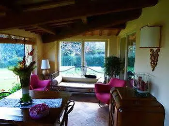 Casa Ezelina לינה וארוחת בוקר